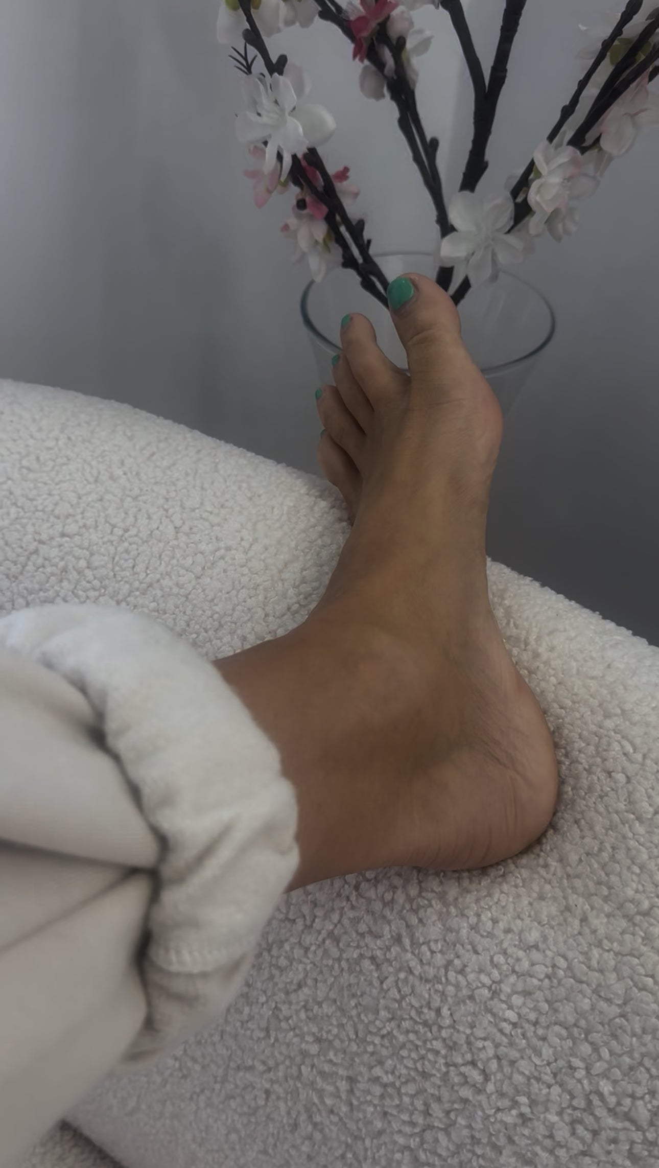 THE EXTRA HELPER (528Hz)